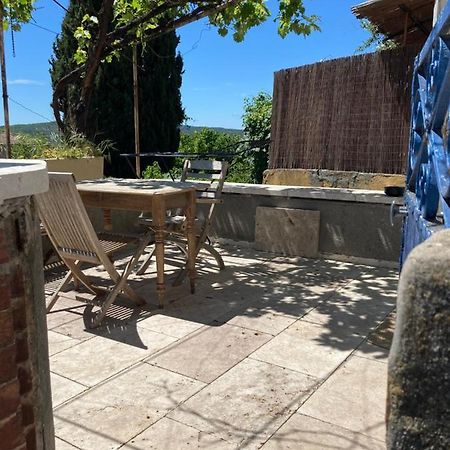 Appartamento Chez Enzo Pierrevert Esterno foto