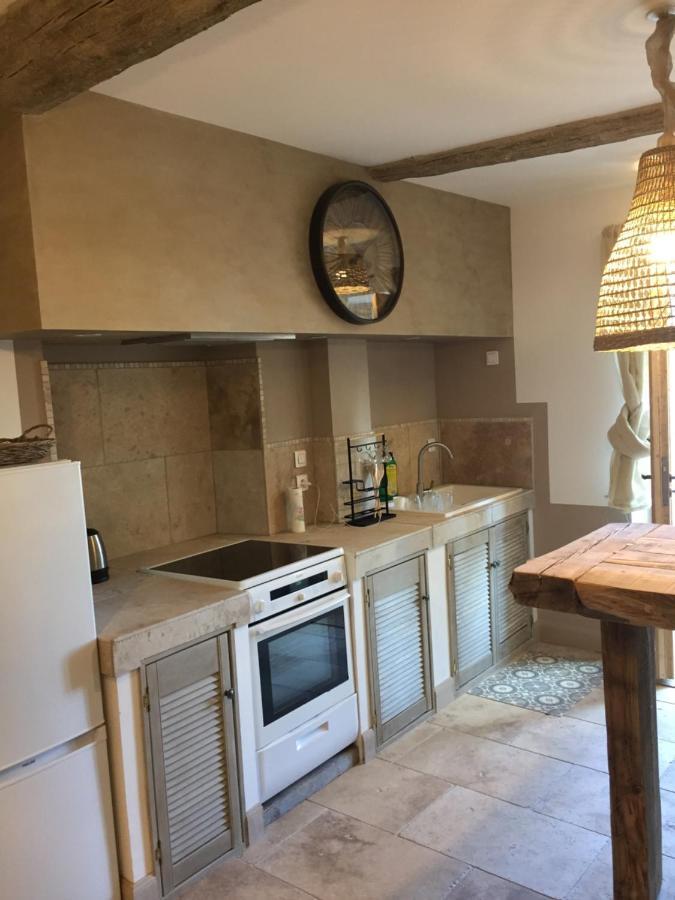 Appartamento Chez Enzo Pierrevert Esterno foto